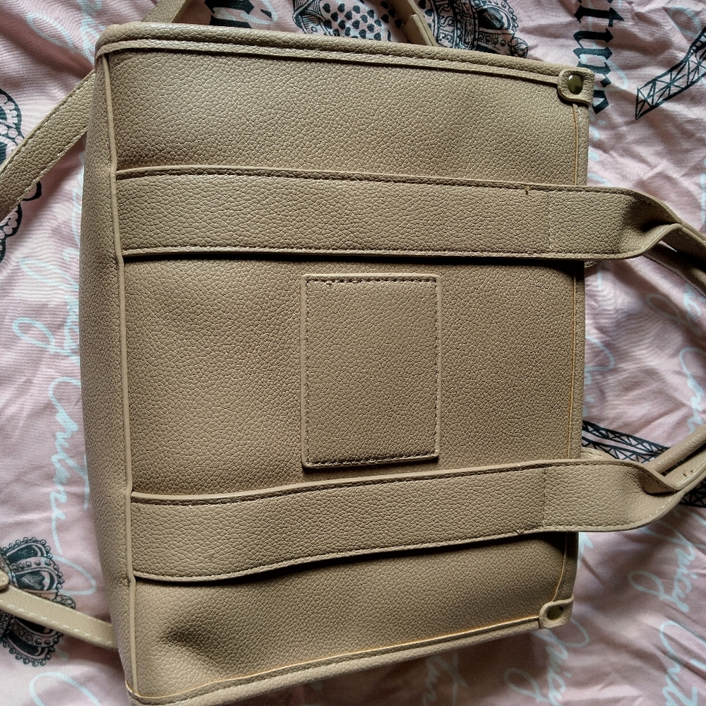 TOTE bag